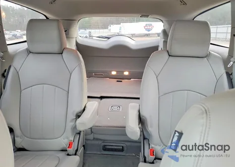 2017 Buick Enclave z USA, uszkodzony, nr VIN 5GAKVBKD1HJ154648